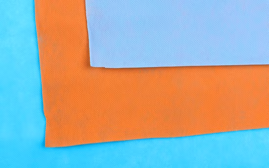 Waterproof PP Spunbonded with PE Film Laminated Nonwoven Fabric Used in Medical and Industrial Protection
